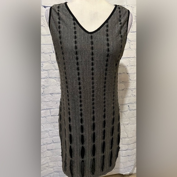 St Tropez West Gray Black Sleeveless Tank Dress Size Small - Picture 2 of 7